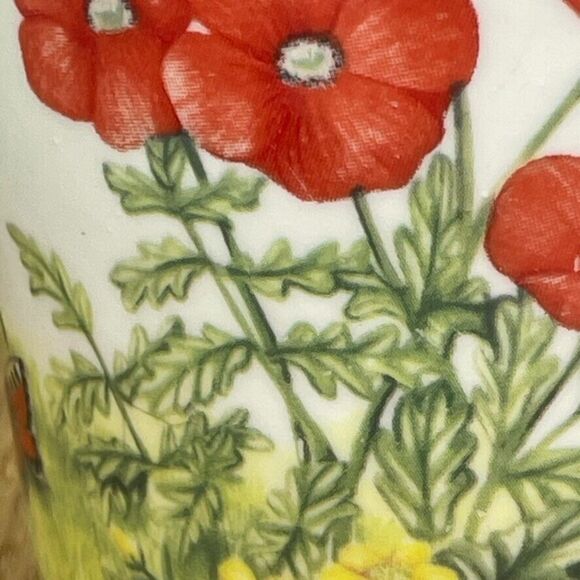 Springfield Poppy Field Meadow Butterfly Bone China Mug England Inside Design - Picture 3 of 15